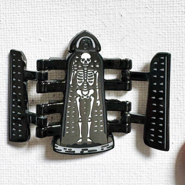 Iron Maiden Pin Deluxe