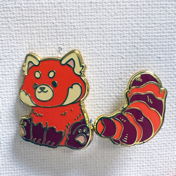 Red Panda Deluxe Pin